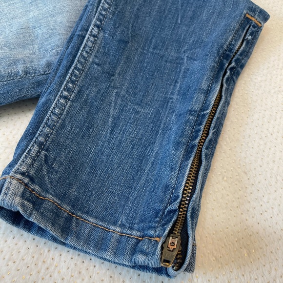 ZARA || Zippered Ankle Basic Denim - Picture 3 of 11